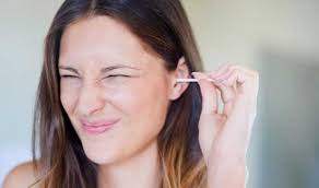 If you also clean earrings with buds, then before cleaning, know that you do not cause too much damage.