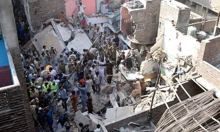 Karachi the death toll in a collapsed building in the city of quaid has risen to 20