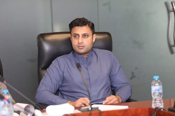 ISLAMABAD: Special Assistant to the Prime Minister for Overseas Pakistan Zulfi Bukhari has been declared the best influencer by the international magazine Hello.