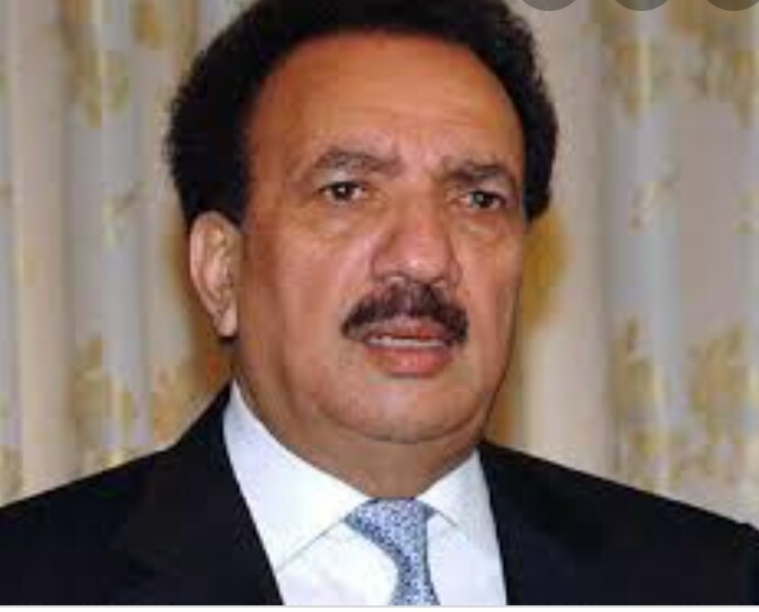 ISLAMABAD: Former Federal Interior Minister Rehman Malik has revealed that huge funding has been received from India and Afghanistan to create political instability in Pakistan.