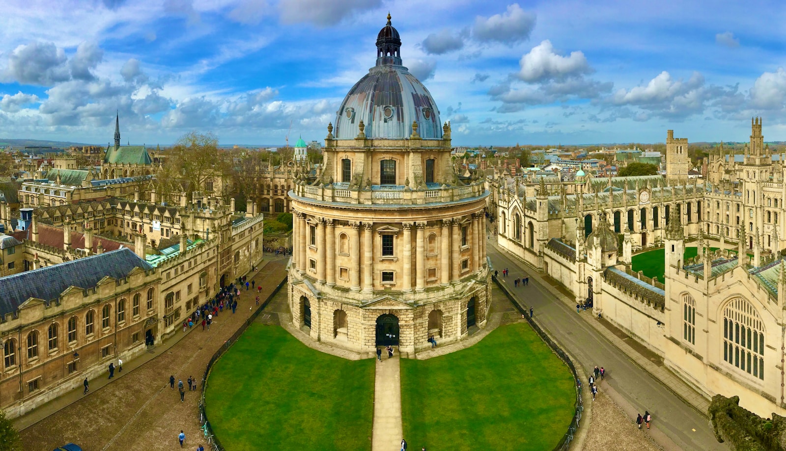 Valuable the Essence of Stunning Oxford University.